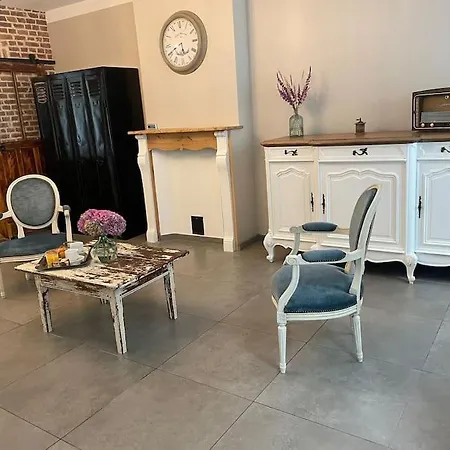 La Maison De Solange