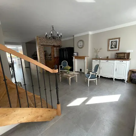 La Maison De Solange